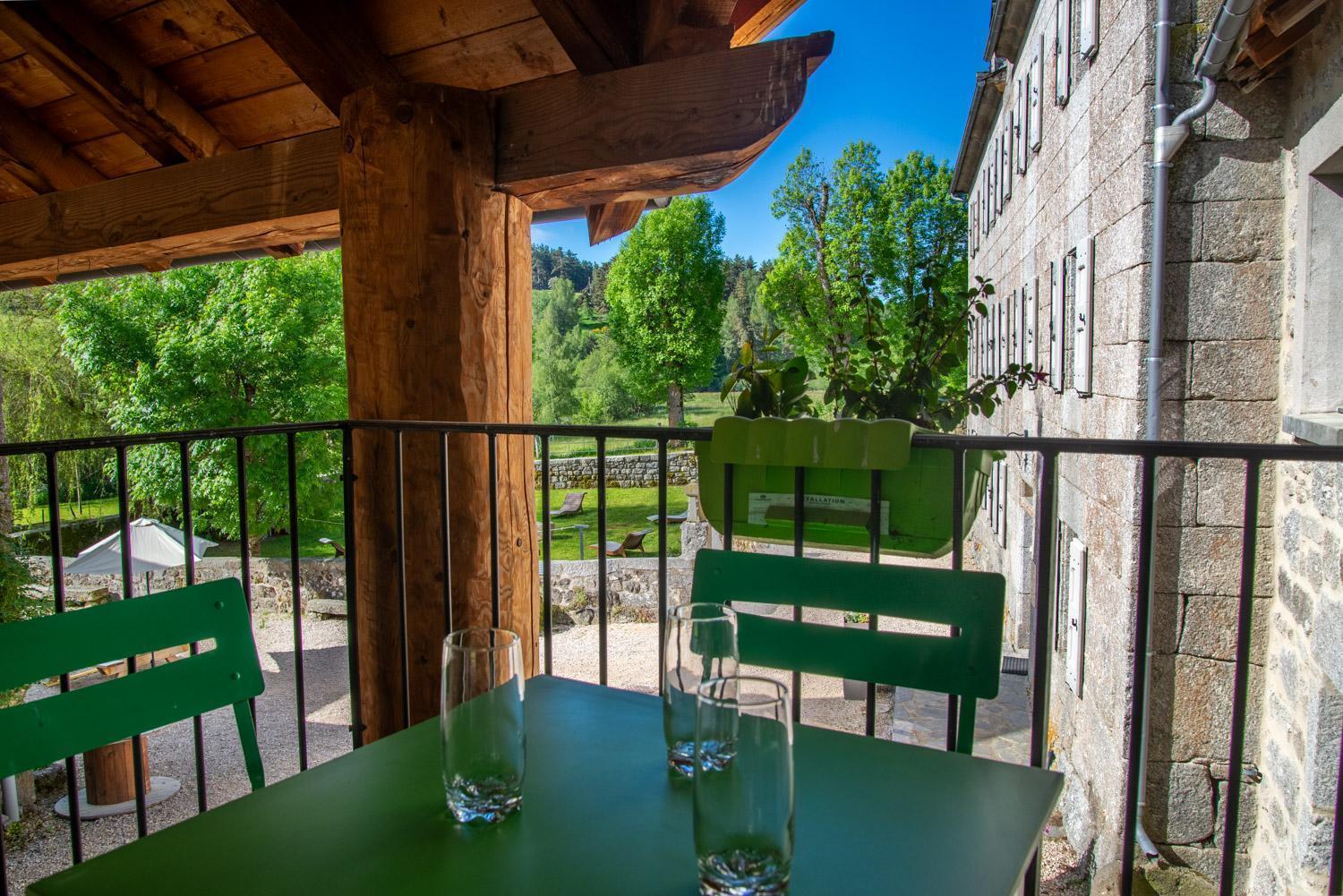 Gite De La Grange - Domaine De Coulagnettes Serverette Exterior photo